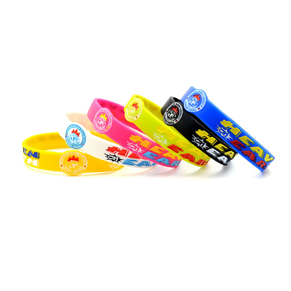 Custom Silicone Wristbands with Logo