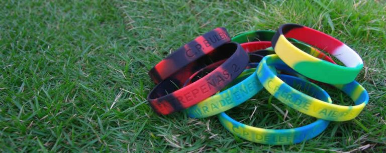 How Much Do Custom Silicone Wristbands Cost? Price Factors Explained