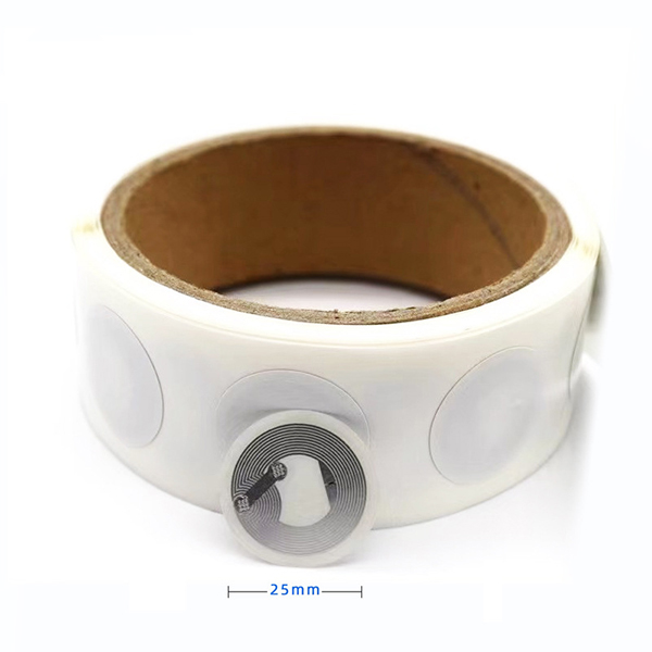 NFC Tags Sticker with Ntag213 Ntag215 Programmable Smart Tags